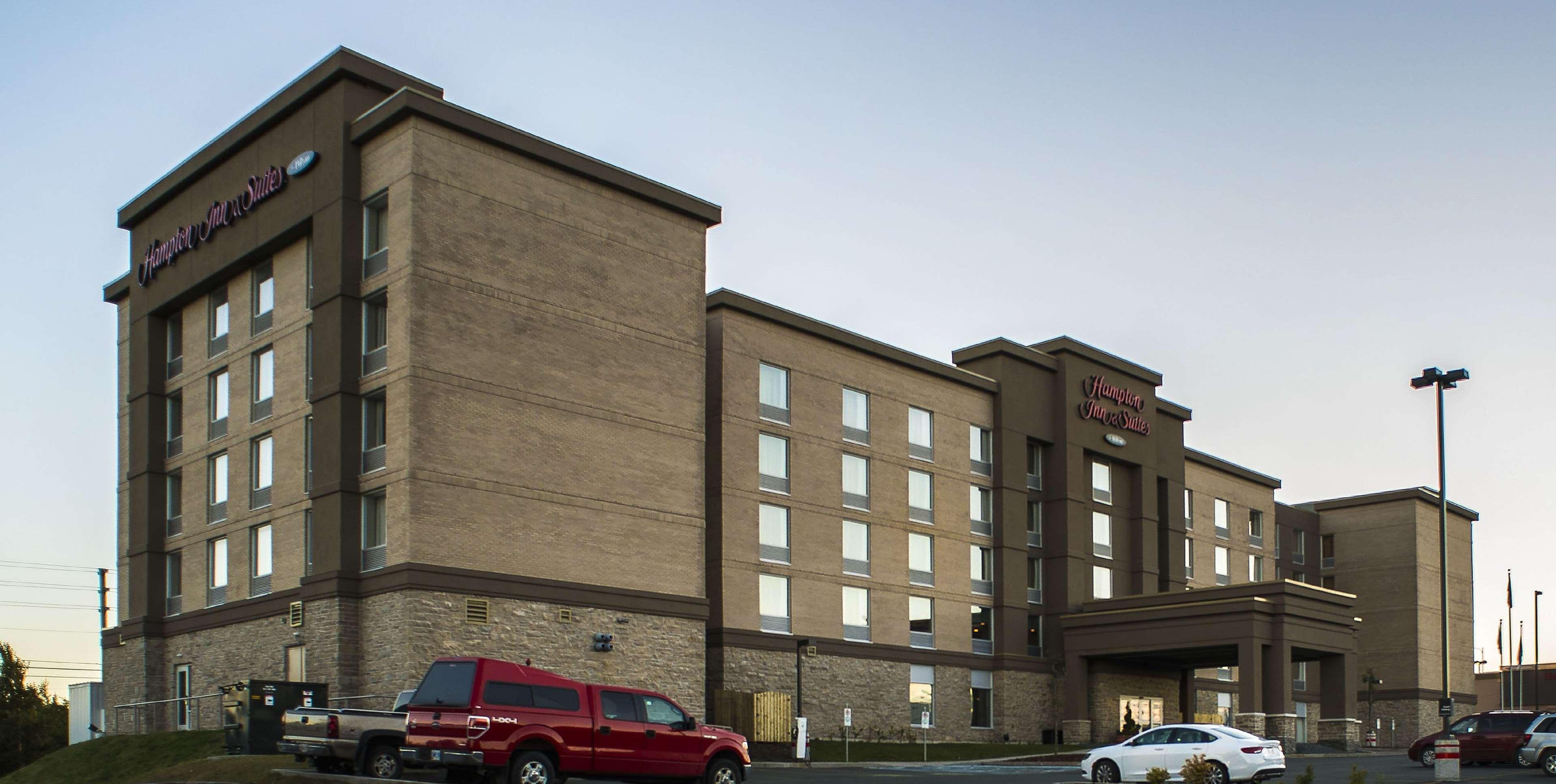 Hampton Inn & Suites By Hilton St. John'S Airport Exteriör bild