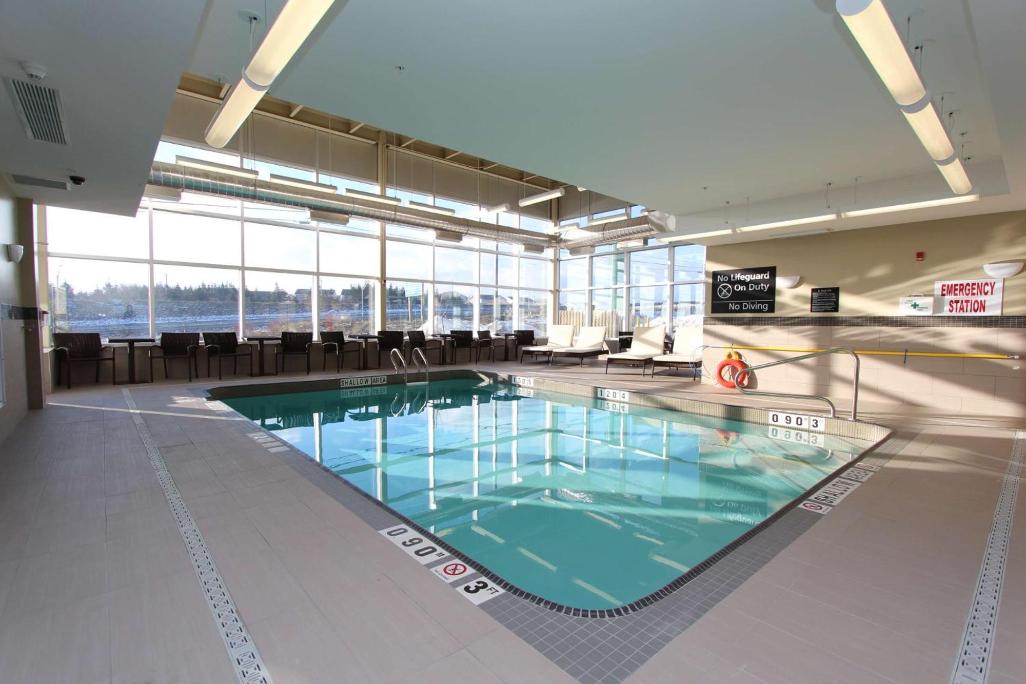 Hampton Inn & Suites By Hilton St. John'S Airport Exteriör bild