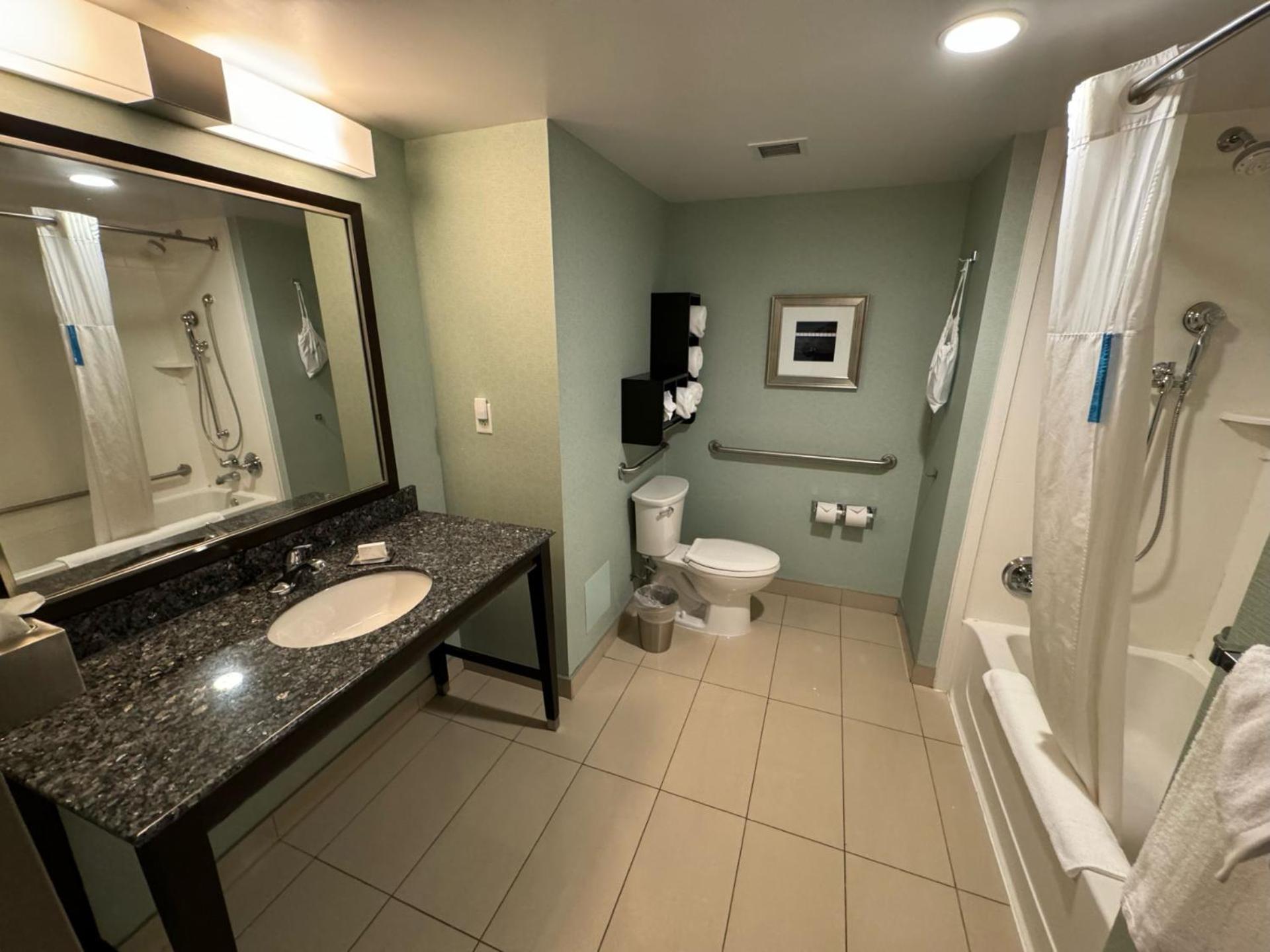 Hampton Inn & Suites By Hilton St. John'S Airport Exteriör bild